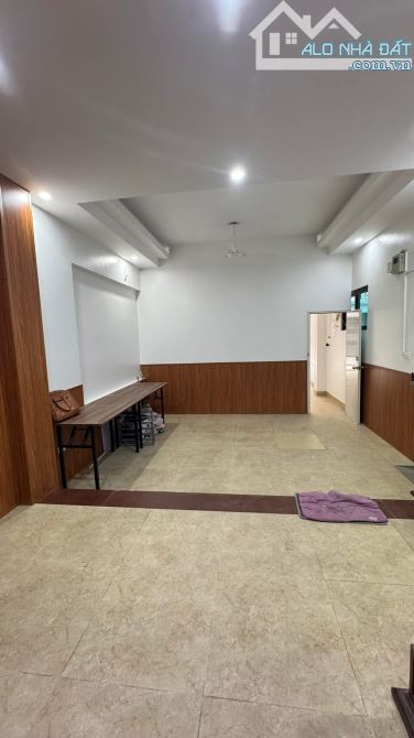 BÁN NHÀ VIEW HỒ TÂY – LẠC LONG QUÂN 52M2 – 6 TẦNG THANG MÁY – NGÕ Ô TÔ TRÁNH – GIÁ 18.2 TỶ - 6