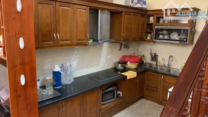 Bán nhà hoàng văn thái, phô lô, ôtô tránh kd quần áo, nhà siêu đẹp 64m* 5t giá 15.5tỷ - 6