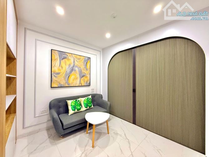 Bán Nhà Dòng Tiền Ngõ Đại Từ Xây Mới 7,5 Tầng 24 Căn Hộ Full Đồ Mặt Tiền 6,6M - 6