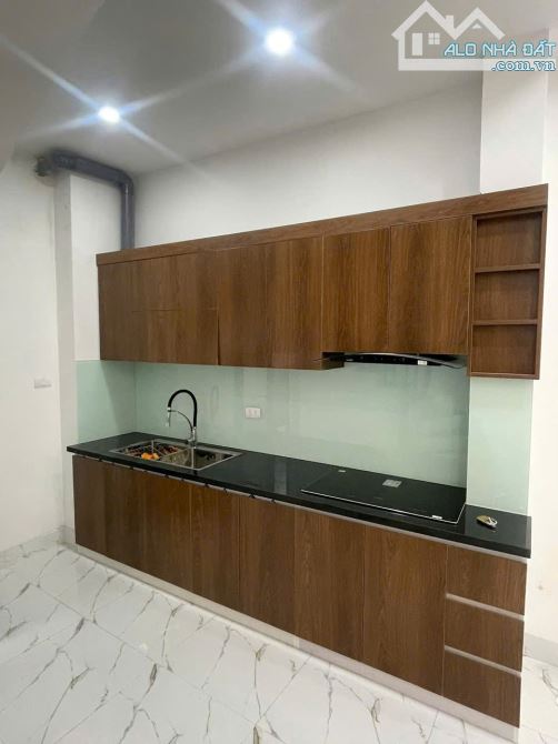 Bán Nhà trong Phố Dương Văn Bé - 6