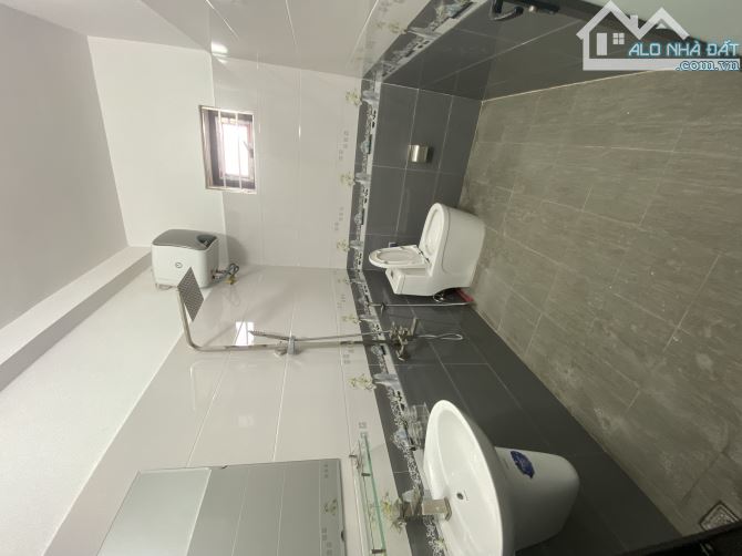 Siêu phẩm căn góc 3,5 tầng cực đẹp mặt đường kinh doanh, buôn bán gần trung tâm quận Kiến - 6