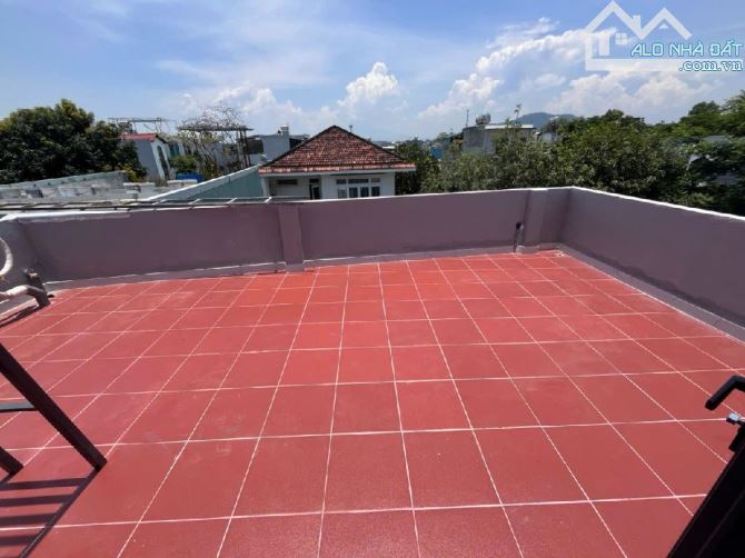 NHÀ MỚI ĐƯỜNG BÌNH THÁI 4 CẨM LỆ NGANG 8M chỉ nhỉnh 3 tỷ - 7
