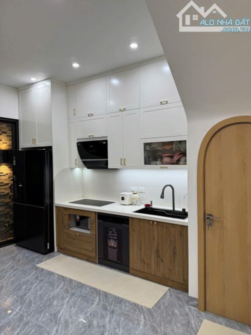 BÁN NHÀ - BẮC CẦU - NGỌC THỤY - VIEW SÔNG - 4 TẦNG - CỰC THOÁNG - 7