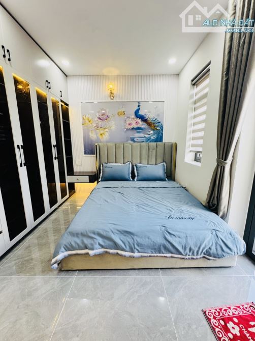 Bán Nhà Tân Thới Hiệp Q12 - 61M2 (4.2 x15 ) - 5Tầng - Hẻm HXH -  Chỉ 6,468 Tỷ. - 7