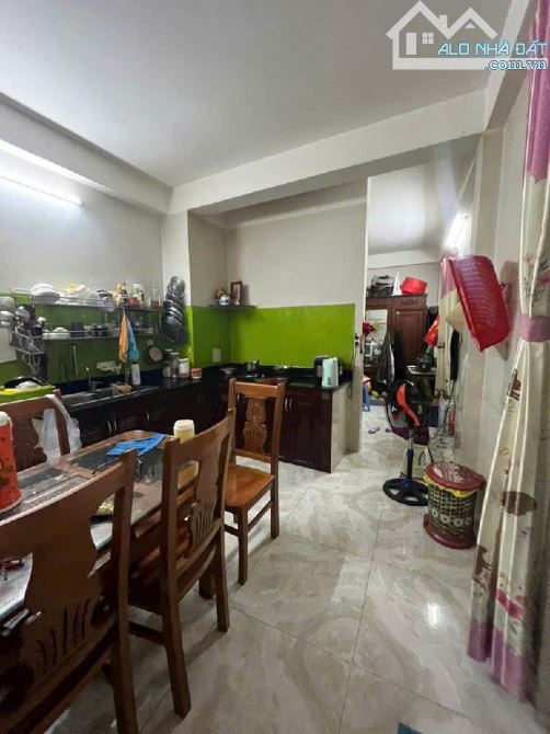 Bán nhà HXH đường Hương Lộ 2, P BTĐA, quận Bình Tân Dt 102m2(5x20)x4 tầng Giá hơn 7 TỶ - 7