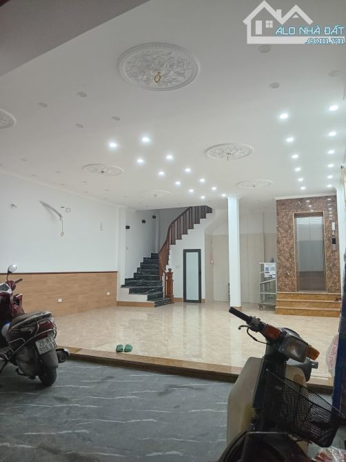 Bán nhà Đường Bờ Sông Tựu Liệt, Thanh Trì, 90m2x4T, giá 16 tỷ, 4 oto ngủ trong nhà - 7