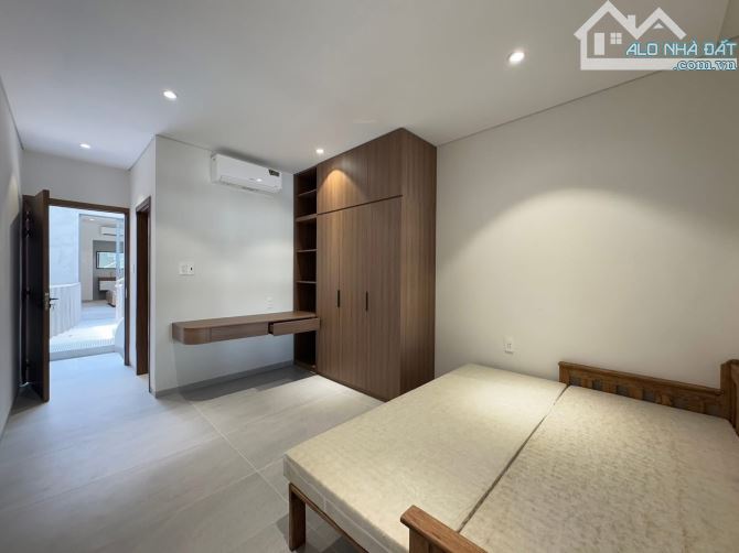 Nhà đẹp 2 tầng 2 mặt kiệt 574 Trưng Nữ Vương kiệt sau Nguyễn Thành Hãn, - 7