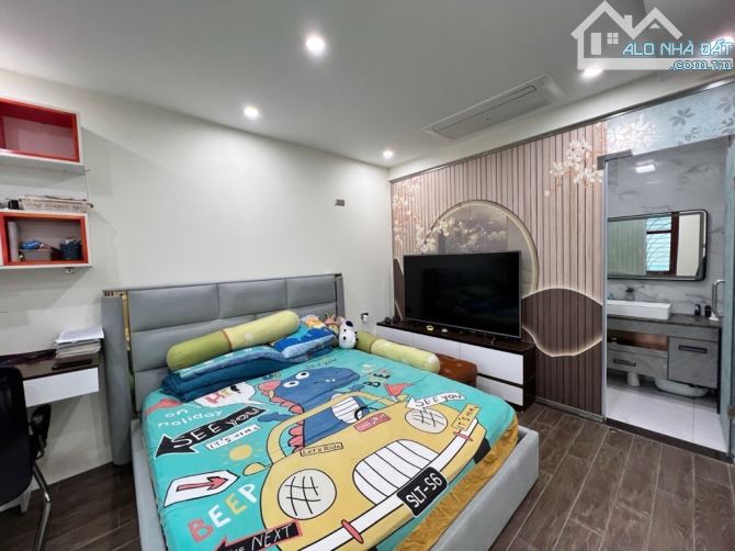 ĐẲNG CẤP NHÀ VƯỜN, NỘI THẤT TIỀN TỶ, Ô TÔ TRÁNH QUAY ĐẦU, 121M2X5T, THANG MÁY, 23 TỶ - 7