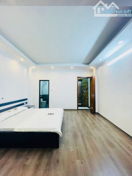 SIÊU PHẨM PHẠM VĂN ĐỒNG ,CG-NHÀ MỚI KÍNH KOONG-6TẦNG-40M2- 9TỶ, THANG MÁY NHẬP Ý - NỘI THÂ - 7