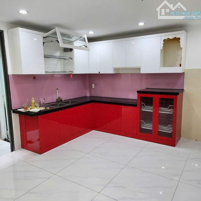 Giá 5,45 Tỷ, gần cầu Long Kiểng, DT 6x15m - 7