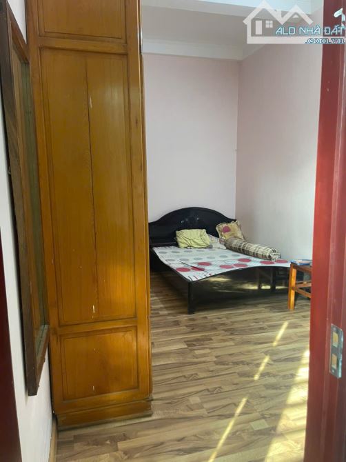 Cho Thuê Nhà Mặt Phố 16 Trường Thi, 30 Triệu, 200M2, 6 Phòng Ngủ+ 3 Vệ Sinh Đẹp - 7