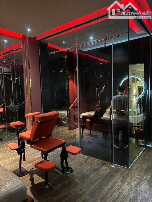 CG.BÁN TOÀ NHÀ KHÁCH SẠN 24P ,mặt tiền đường hoàng hữu nam ,tp.thủ đức, 304m2- giá - 40ty - 7
