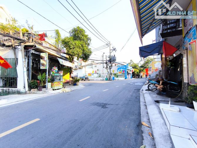 Bán Gấp Nhà Mặt Tiền kinh doanh trung tâm Thủ Đức - Chỉ 7,95 Tỷ TL chính chủ - 7