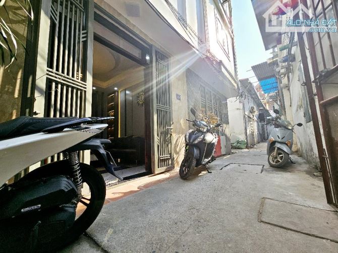 🏡 NHÀ MỚI LĨNH NAM - 5 TẦNG - 35M² - GIÁ NHỈNH 5 TỶ - 7