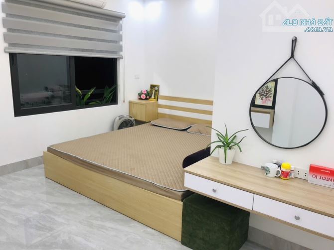 Bán nhà dân xây gần Uỷ ban Vân Canh ô tô đỗ cửa nội thất xịn 40m2 4 tầng mặt tiền 4m5 - 7