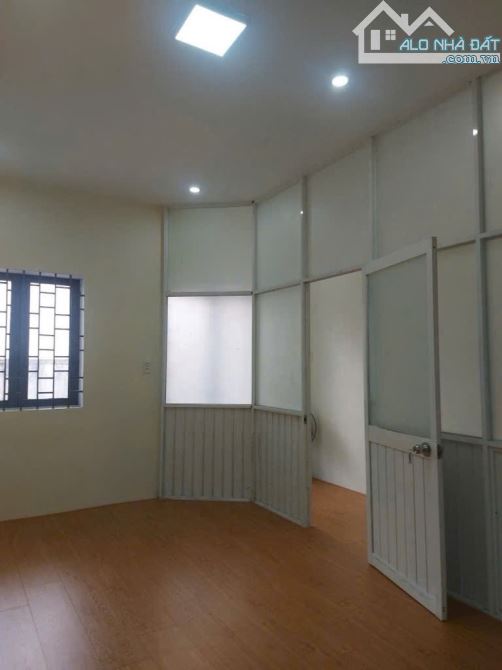 NHÀ GẦN NHÀ THỜ TÂN HOÀ- TRƯỜNG SA P13 PN- 3 TẦNG- 61M2- 7,5 TỶ - 8