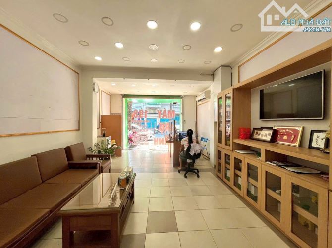 bán nhà mặt tiền đường trần hưng đạo, ngang 4.37m, 1 lầu, vị trí đẹp phù hợp kinh doanh - 8