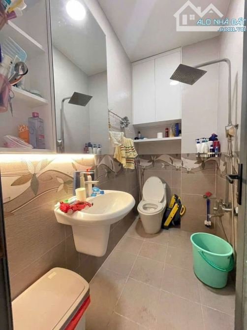 💥SIÊU PHẨM 4 TẦNG - ĐỘC LẬP - TÂN PHÚ - 4X20 - TẶNG FULL NỘI THẤT - NHỈNH 8 TỶ. - 8