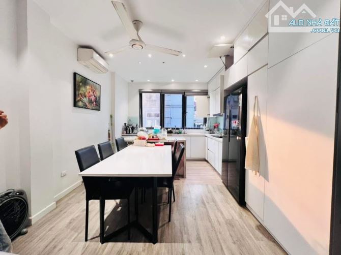 Bán nhà Xã Đàn Đống Đa, KD dòng tiền 25tr/ tháng, thang máy, DT56m, 7T, mt4m, 16.65 tỷ - 8