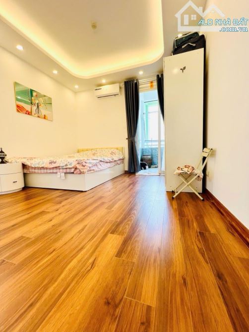 CHÍNH CHỦ BÁN CĂN HỘ TRONG CHUNG CƯ HACISCO 107 Nguyễn Chí Thanh Giá 8,68 tỷ - 8