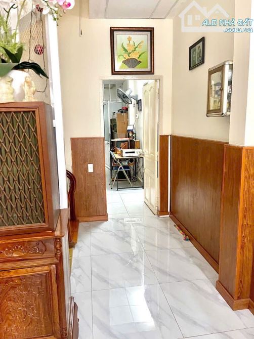 BÁN NHÀ HẺM 466 NGUYỄN VĂN CÔNG, P3, GÒ VẤP – 40M² – 3 TẦNG – GẦN MẶT TIỀN – 5 TỶ - 8