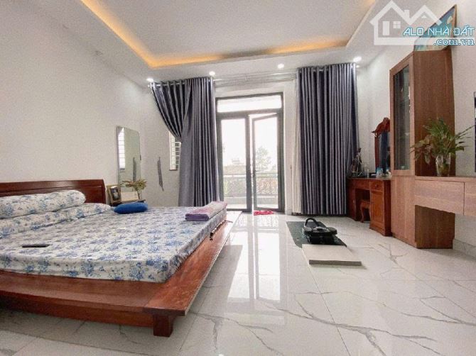 💥TUYỆT PHẨM PHẠM VĂN BẠCH - P.15 - TÂN BÌNH - 110M2 - 5 X 22M - 4 TẦNG ĐÚC 👉13,5 TỶ - 8