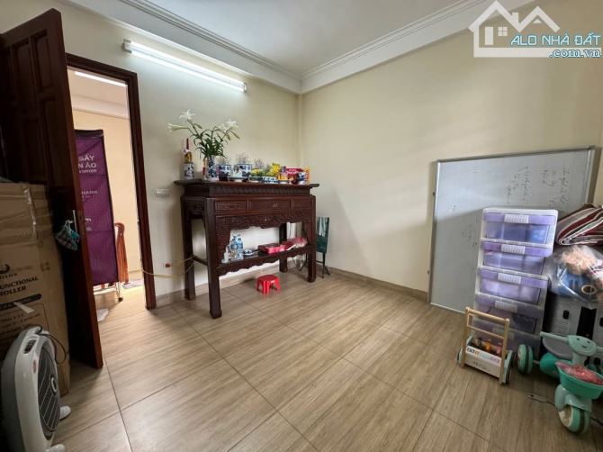 10m ra oto tránh, Nhà đẹp Trần Khát Chân, full nội thất, ngõ thoáng, Tây Bắc. Giá 6.6 tỷ - 9