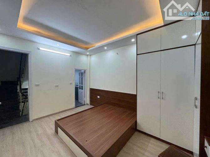 NHÀ ĐẸP 4 TẦNG – FULL NỘI THẤT – PHỐ TRẦN KHÁT CHÂN – NGÕ THÔNG – Ở LUÔN - 9