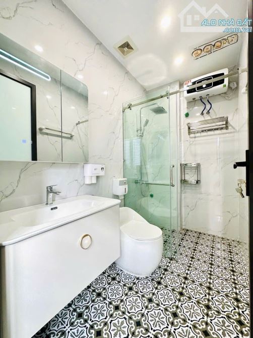 Bán nhà xây mới sân cổng 84m2 cực rộng phố Phạm Hữu Điều - Trần Nguyên Hãn - 9