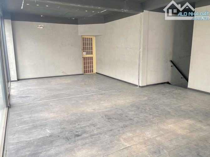 Nhà MT Đinh Bộ Lĩnh 10x10m Trệt.2Lầu.Vỉa hè rộng KD Đa Ngành - 9
