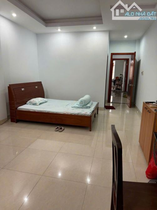 Cho thuê nhà nguyên căn tại  Đường Quang Trung, Phường 8, Quận Gò Vấp - 9