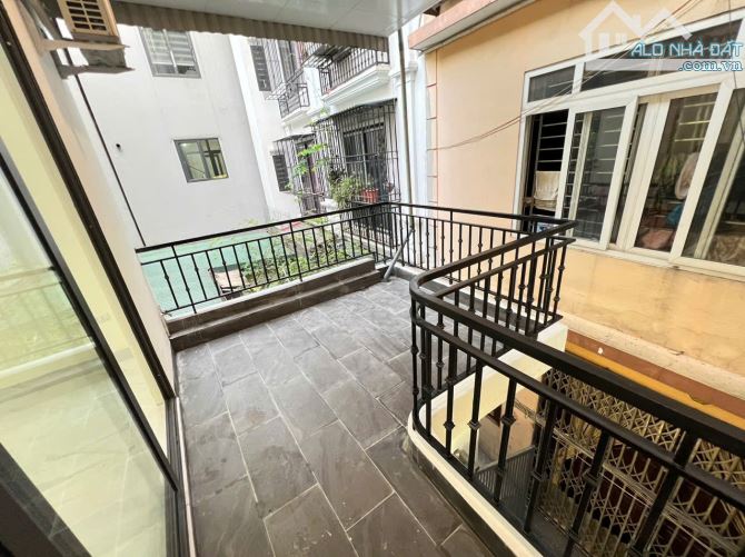 Cần Bán Gấp Căn Nhà Full NT Siêu Rộng,Siêu Đẹp Ở Mỗ Lao,HĐ,Ô Tô Đỗ Gần.Giá 8.5Tỷ Có TL - 9