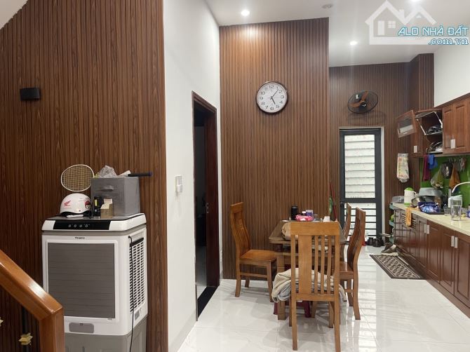 🔥🔥🔥NHÀ 3 TẦNG ĐẸP LONG LANH – TRUNG TÂM HẢI CHÂU – CHỈ 6 TỶ🌺🌺🌺 FULL NỘI THẤT – 2 MẶT - 9