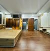 ĐẸP!! Siêu phẩm Đội Cấn 36m2, gần phố, NT đẹp, thang máy, 2 thoáng, MT rộng 4.6m