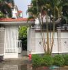 Bán Gấp Biệt Thự Đường Nguyễn Văn Hưởng, P. Thảo Điền. Q2 ( TP.Thủ Đức ) 20x32m.Giáp Sông