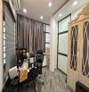 Cần bán căn hộ tập thể tại Nguyên Hồng - Đống Đa - khu vực trung tâm tầng 1 nhỉnh 2 tỷ