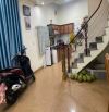 Bán nhà 3 tầng gần 40m2 Hoàng Thiết Tâm, Kiến An.  Giá 1,999 tỷ . Nhà cách mặt đường 10m