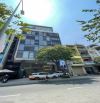 Tòa Building mới 100% ngay Trần Hưng Đạo Q1. DT : 12 x 30 . HĐT : 750Tr/tháng