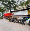 Cho thuê nhà cửa hàng mặt phố Kim Mã , ngã ba Núi Trúc,  200m2, Mt5m , 25t/th