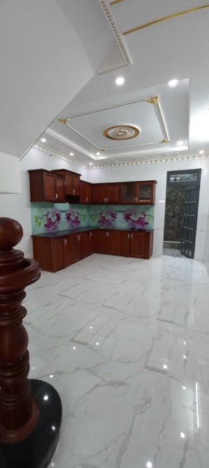Mới! Nhà đẹp 4 tầng cần bán gấp! T.Tâm Q11, pháp lý chuẩn hoàn công đầy đủ 6.7 tỷ