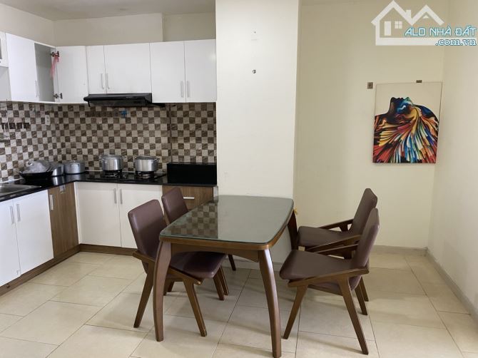 Kho C/hộ C/cư cho thuê giá rẻ ở liền 2PN từ 9 -10tr gần Lữ Gia-Chợ T.Bình -7Hiền-Sân bay