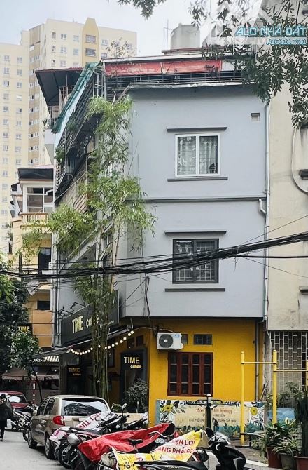 Bán nhà ngõ 20 Nguyễn Chánh, lô góc, mặt ngõ lớn, kinh doanh sầm uất - 1