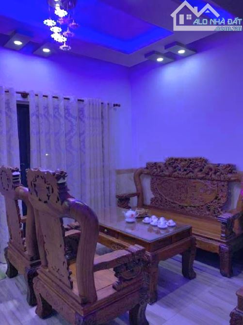 BIỆT TH.Ự SÁT KINH DƯƠNG VƯƠN.G - KH.U TÊ.N LỬ.A - ĐƯỜNG XE TẢI - ( 9.3X17M )