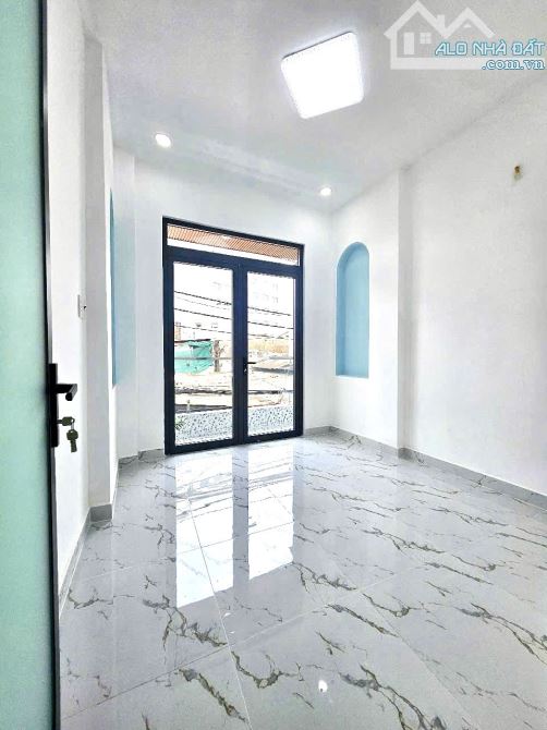 Âu Dương Lân, hẻm rộng kinh doanh đa ngành nghề, giá nhỉnh 3 tỷ
