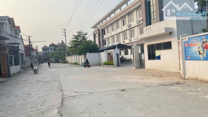 Bán đất thổ cư Tráng Việt, Mê Linh – Mặt tiền 5m – Gần cầu Thượng Cát – Giá 2.2 tỷ