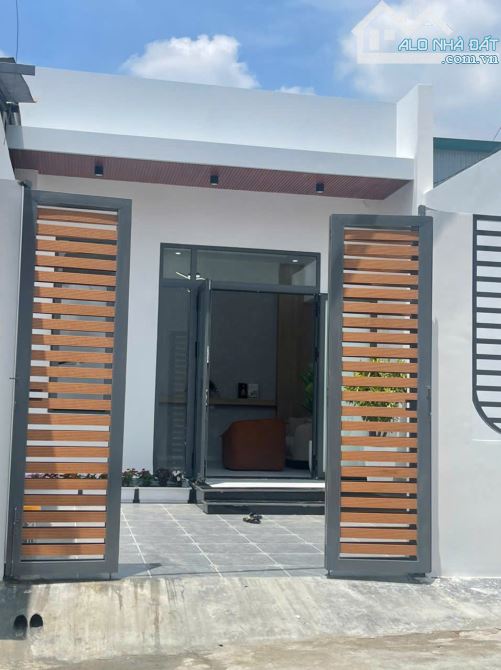 NHÀ MỚI FULL NỘI THẤT – TRUNG TÂM PHỐ – HẺM 108 Y NUÊ, EA TAM – CHỈ 2 TỶ 450 TRIỆU
