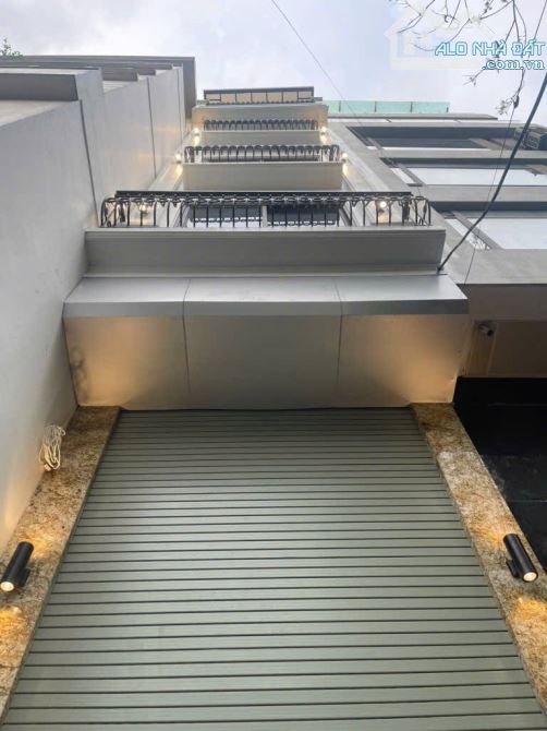 Đặng Tiến Đông , Đống đa 50m,  7 tầng,  mt 3.1 m, 13.8 tỷi
