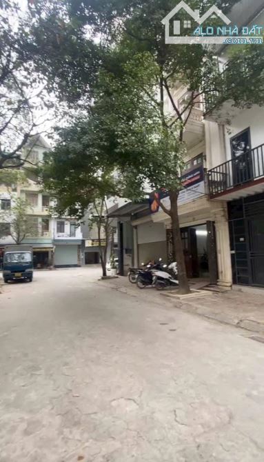 CHÍNH CHỦ BÁN NHÀ KHU ĐẤU GIÁ MAN BỒI GỐC GĂNG BALA_56M CHỈ  12 TỶ