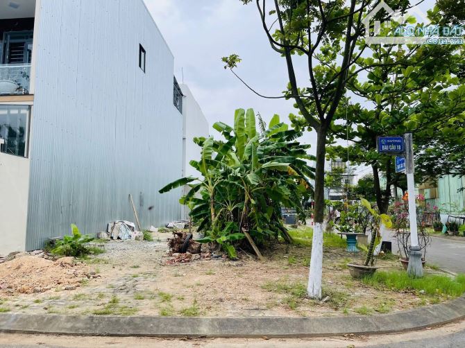 Bán lô góc 2 mặt tiền gần chợ Hoà Châu- đường Bàu Cầu 18 và Bàu Cầu 19