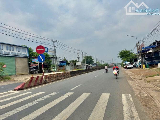Bán mặt tiền QL1A Trảng Bom, 380m2 giá chỉ 4ty9